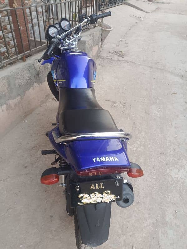 Yamaha YBR G 2022 6