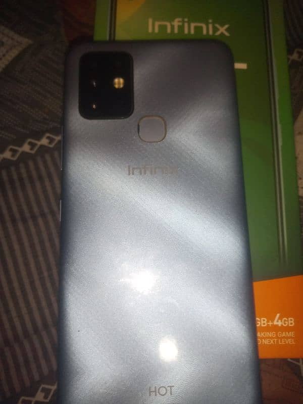 INFINIX HOT 10 4/64 1