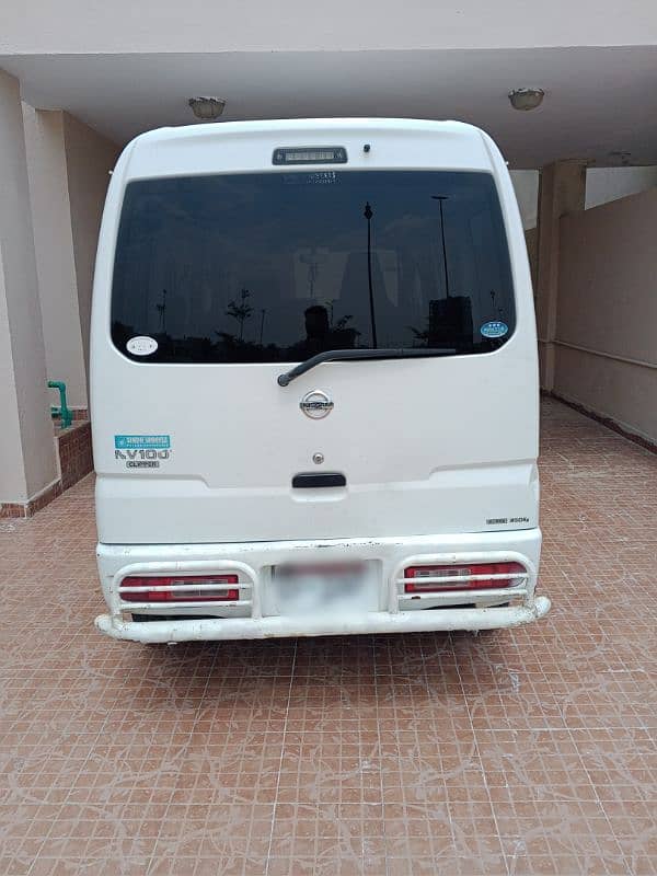 Nissan Clipper 2013 1