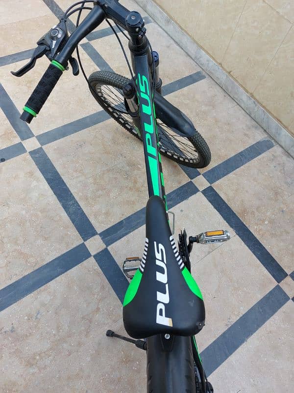 PLUS Bicycle with gear 3