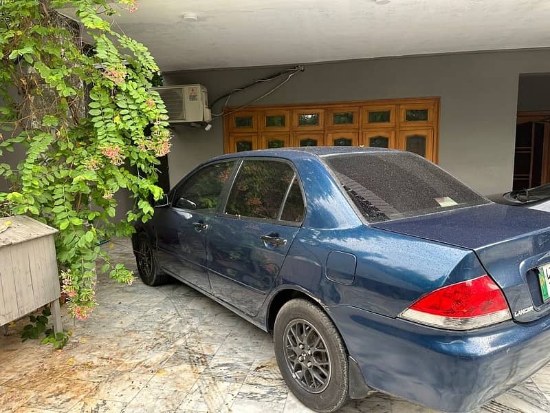 Mitsubishi Lancer 2005 5