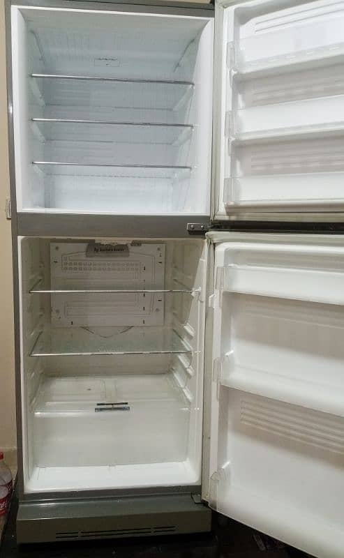 Fridge for sale 3