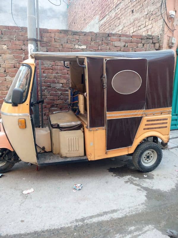 siwa 6 seater rikshaw 1