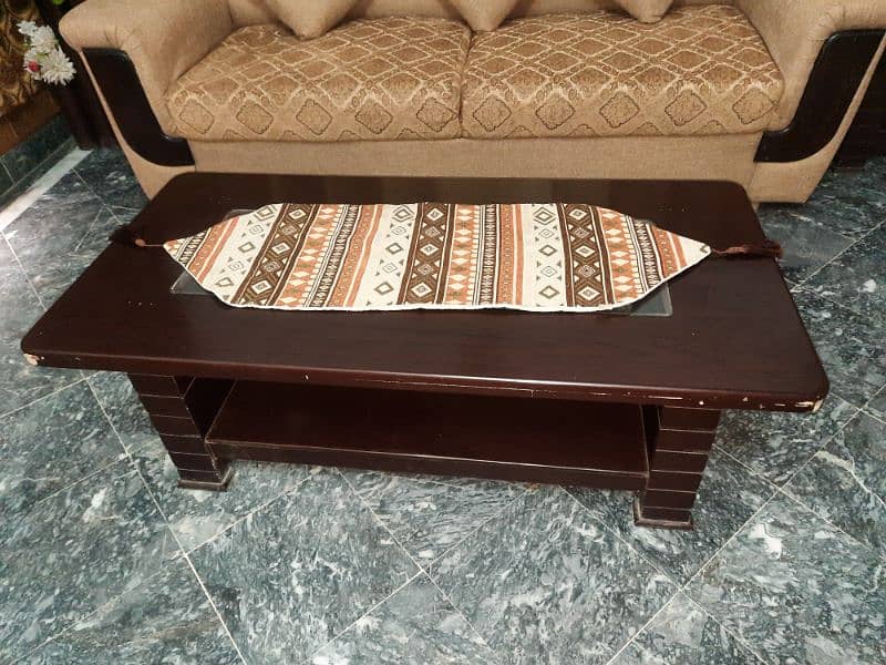 5-Seater Sofa Set with 3 Tables and Pillows – Gently Used for Sale 3