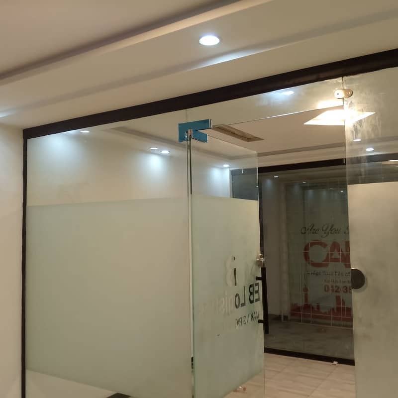 275 Sq-Ft Office in Bahria Town Lahore 3