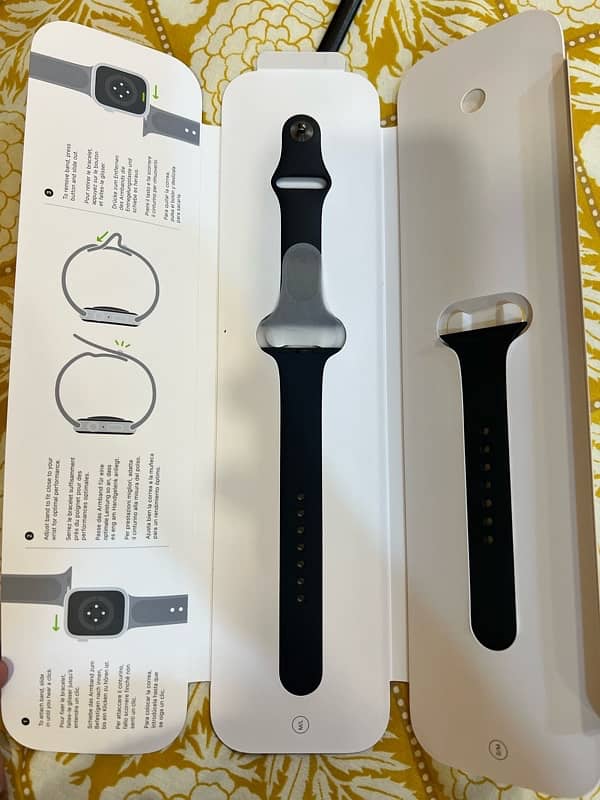 Apple watch series 7 45mm midnight color 4