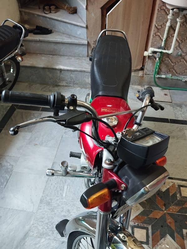 Honda 70cc Bike 2022 Model 4