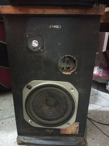 Pioneer Amplifier & Deck Speaker 2