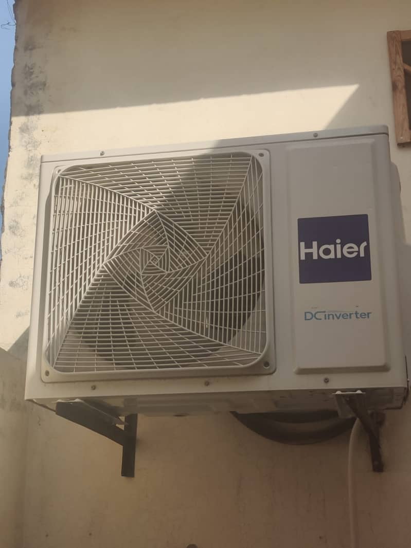 Haier AC (1.5) Ton 1