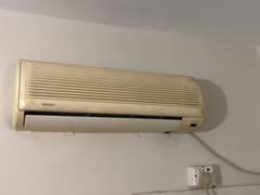 Haier 1 Ton AC 0