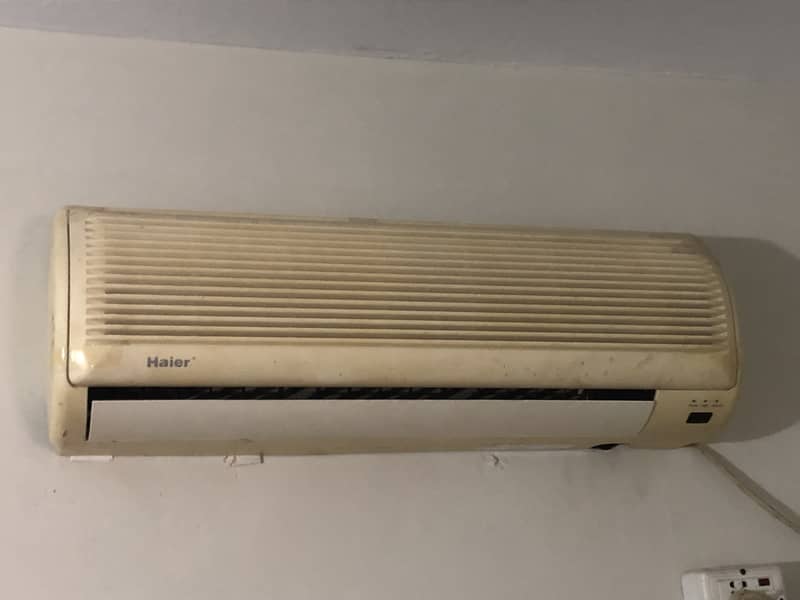 Haier 1 Ton AC 2