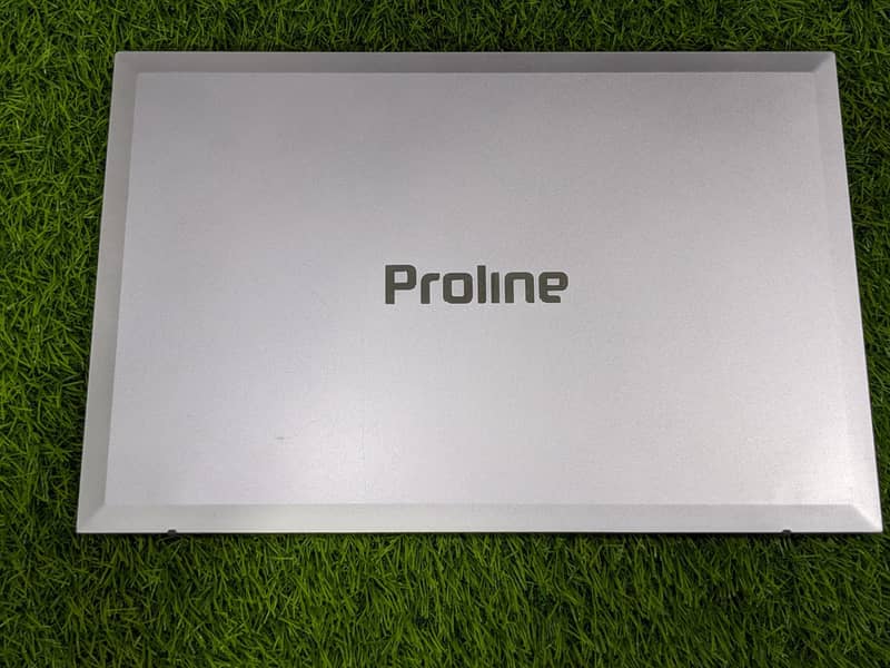 Proline, Intel Celeron 3rd Gen 4GB RAM , 128GB SSD ! 2