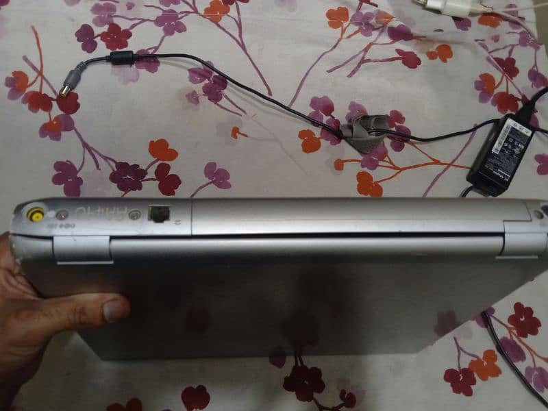 Lenovo laptop C3000 model ha with original charger 5