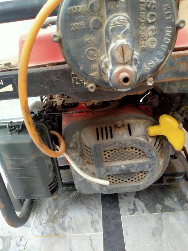 generator for urgent sale 9