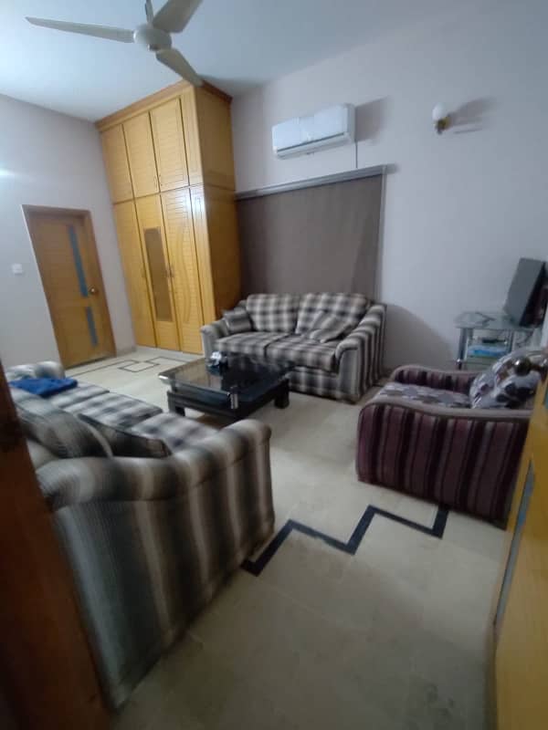 400 Square Yards House For Sale In Gulistan-E-Jauhar, 400 Square Yards House For Sale In Gulistan-E-Jauhar Block-2 5