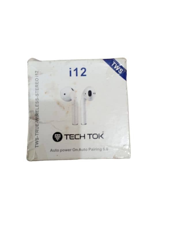 Wireless Bluetooth earphone 0