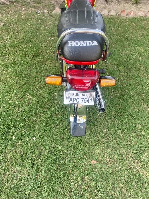 Honda cd 70 very low mileage 8