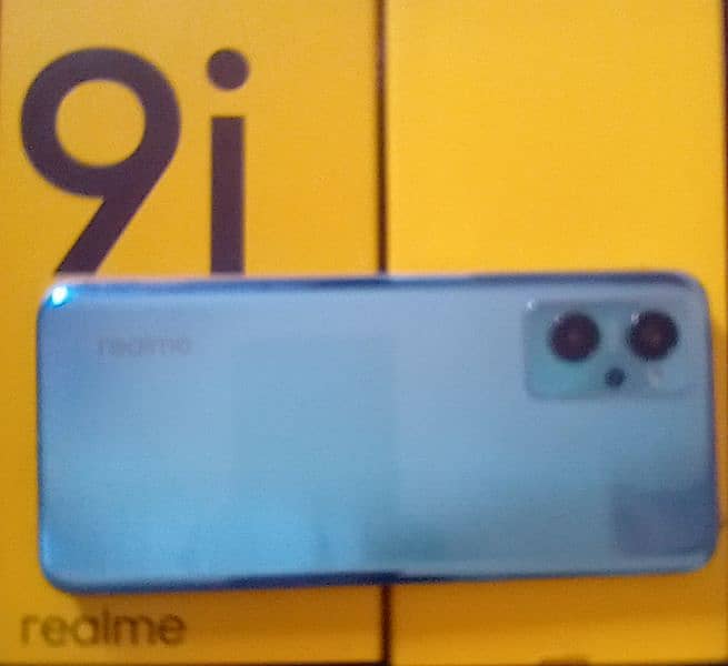 Realme 9i mobile phone in excellent condition for sale 2