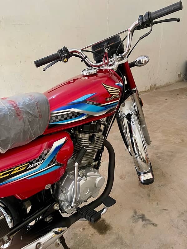 Honda CG125 Model 2024 Unregistered 1