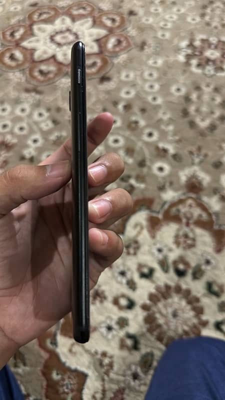 one plus 5 6/64gb 1