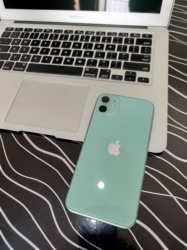 Iphone 11 128gb Pta approved. 3