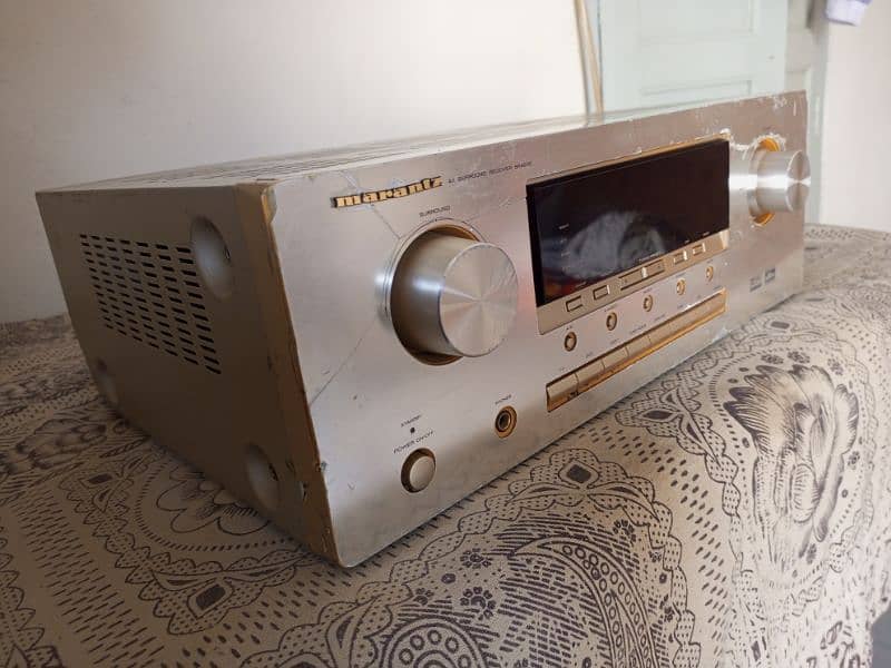 Marantz SR4200 DTS amplifier without speakers woofer. 6