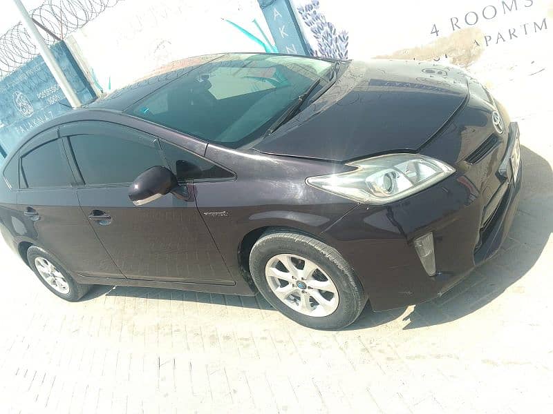 Toyota Prius 2014 8