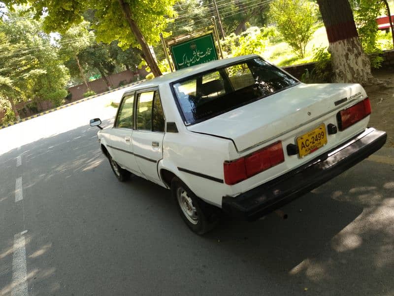 Toyota Corolla XE 1982 16