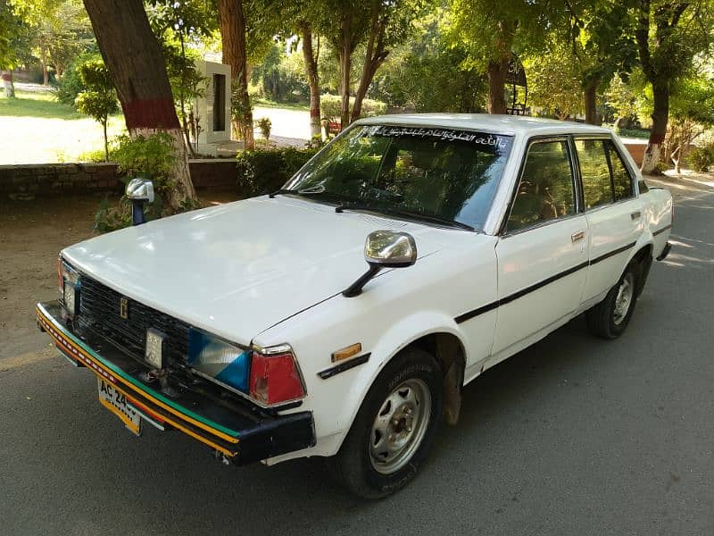 Toyota Corolla XE 1982 19