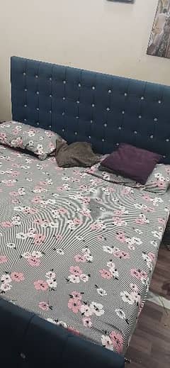 used bed 0