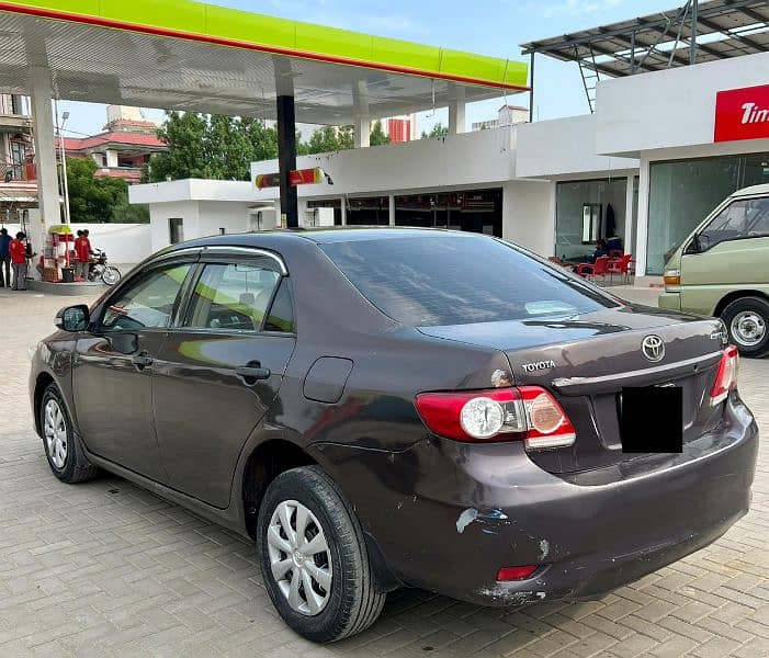 Toyota Corolla GLI 2012 8