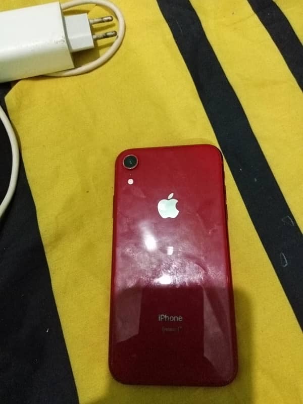 iphone XR non pta red colour 64 gb factory unlocked 10