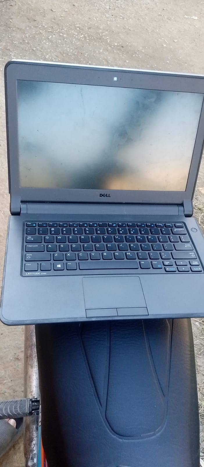 Urgent sale Dell I3 laptop 2