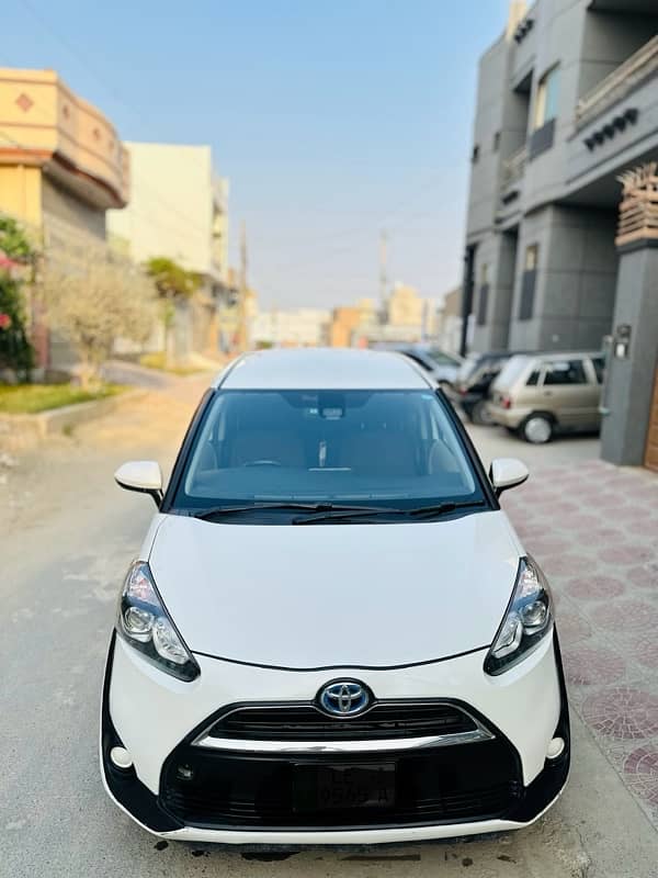 Toyota Sienta 2016 2