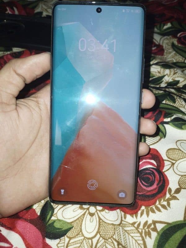 Tecno Spark 20 Pro Plus 0