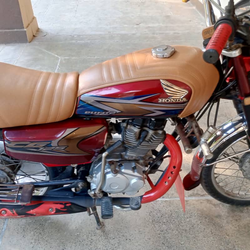 Honda 125 bike 2020 Model 3