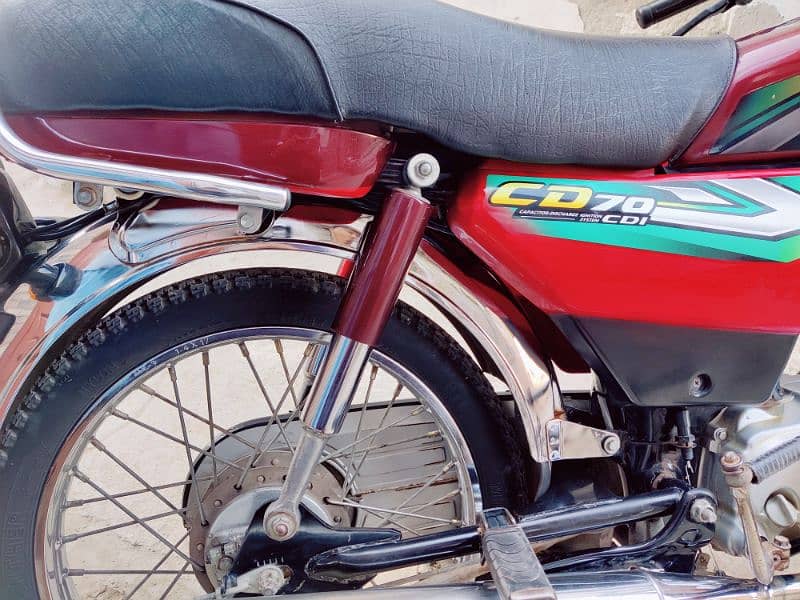 Honda CD70 3