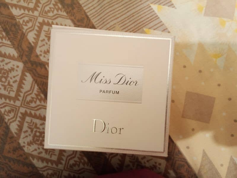 original Dior perfume came from U. k. 5