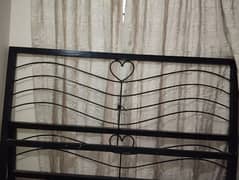 Best quality rod iron bed