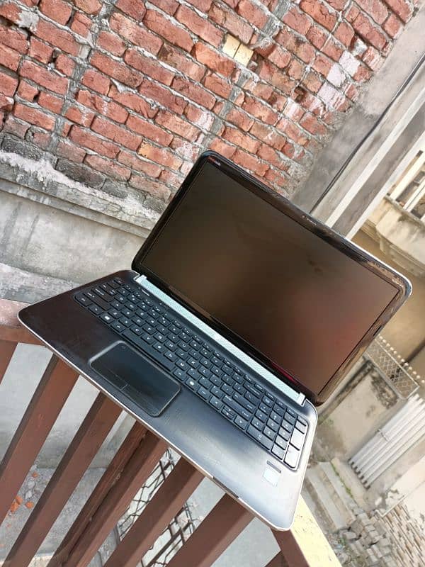 hp pavilion Dv6 i5 2nd Generation 1