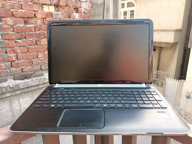 hp pavilion Dv6 i5 2nd Generation 3