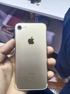 I phone 7 128gb official pta approved