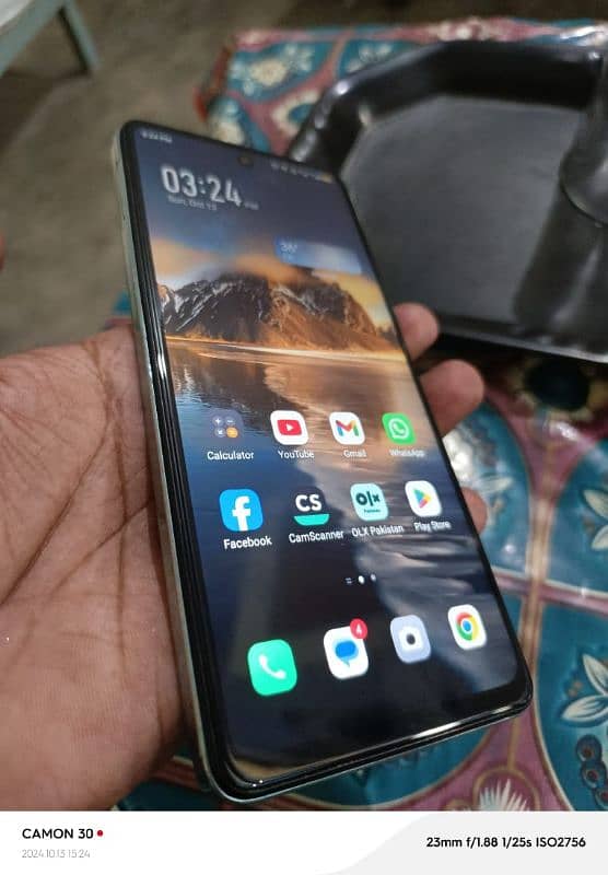 Infinix Hot 40 Pro , 8+8 gb , 256 gb ,Price Final hain 0