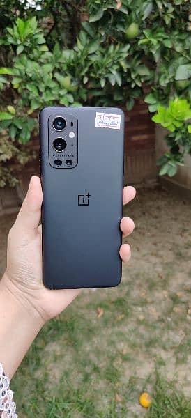 One plus 9 pro 12/256 single sim  and  8/128 Global dual sim approved 4