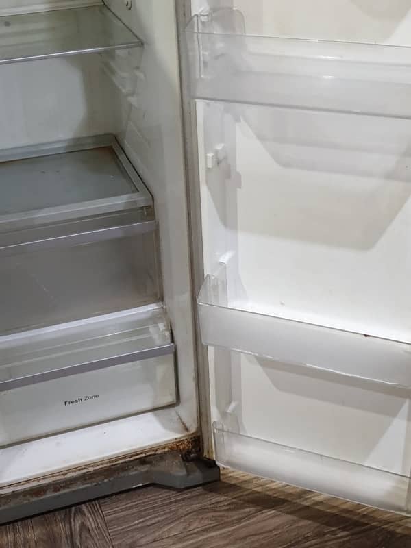 LG Fridge Imported (Compressor Issue) 8