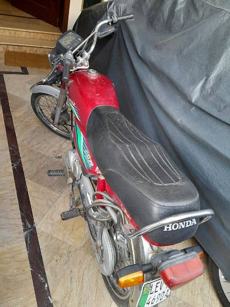 Honda CD70 2017 1