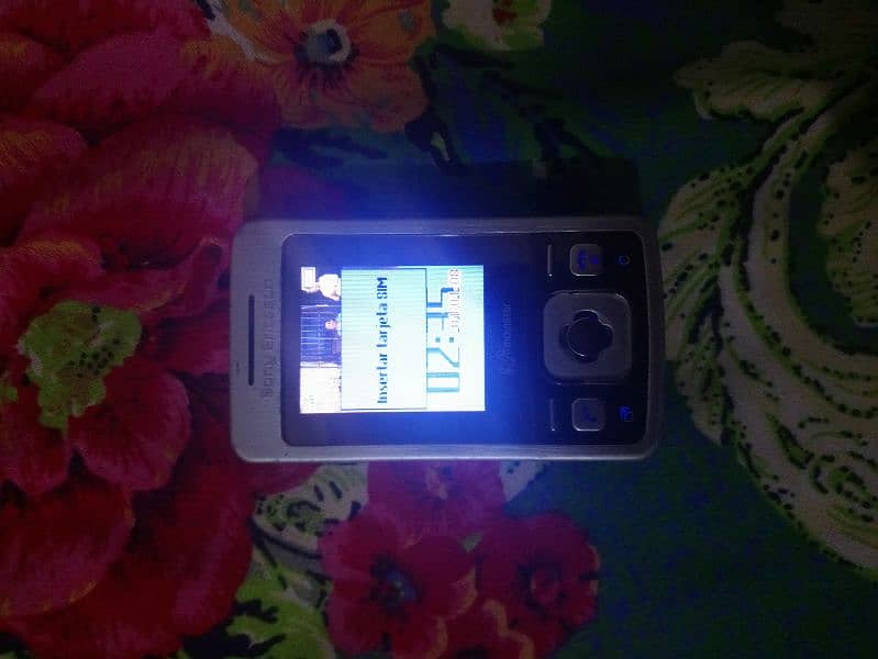 Sony Ericsson t303 original 2