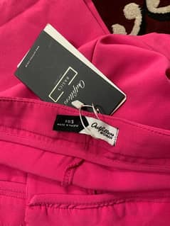 outfitters pants in pink colour