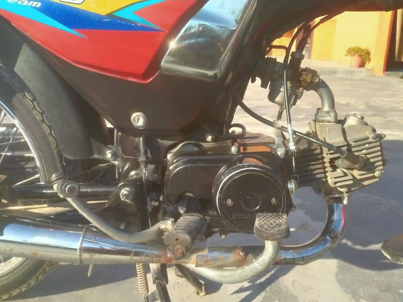 Honda Dream 2017 model for saletotal genuine condition 4