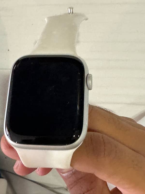 apple watch series 8 4